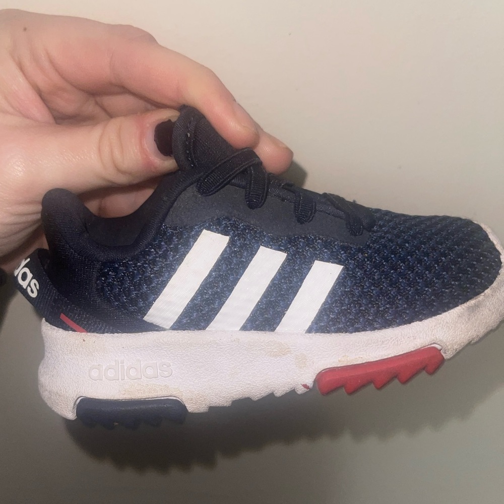 Toddle Adidas Sneakers, size 5